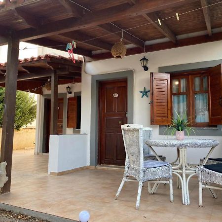 Makrýgialos Nikos & Joanna'S Appartments מראה חיצוני תמונה