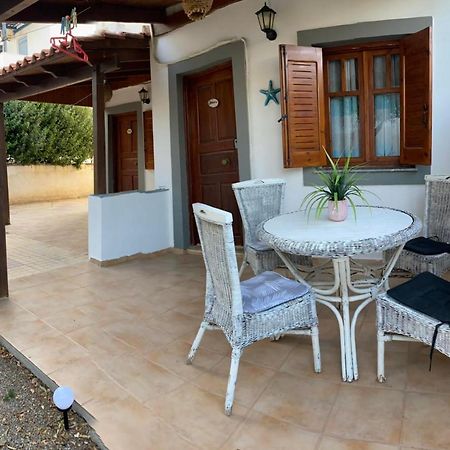 Makrýgialos Nikos & Joanna'S Appartments מראה חיצוני תמונה